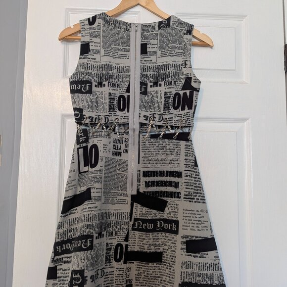 H&M Newspaper Style Dress - Picture 2 of 3
